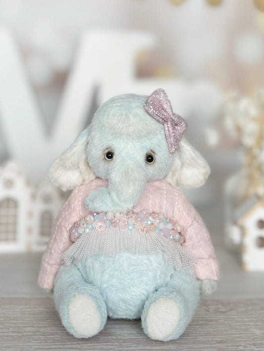 Handmade Teddy Elephant Luna - 13 cm