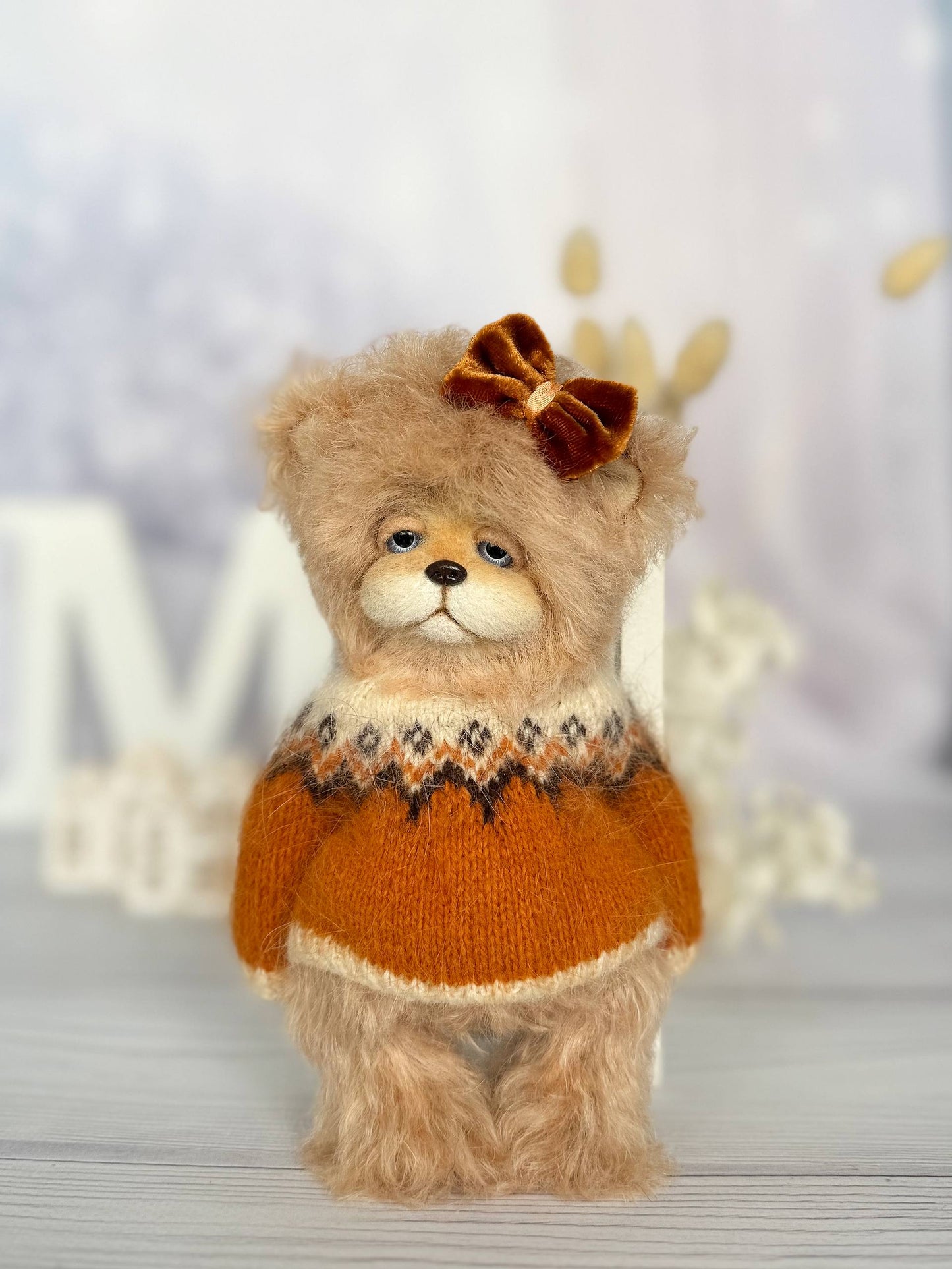 Alma artist teddy bear - front view with caramel mohair fur and glass eyes